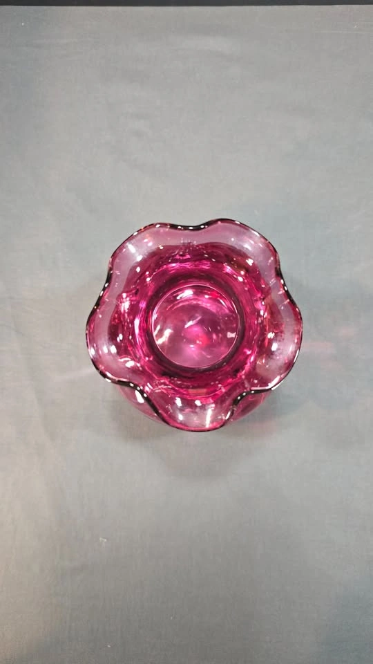 Pink Cranberry Glass Vase - photo 2