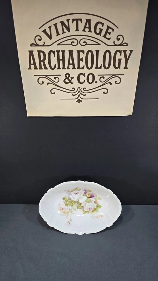 Oval Serving Platter with Hand Painted Floral Decoration Bavaria - photo 5