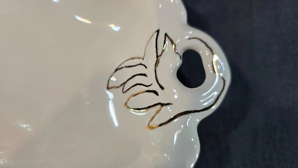 PORCELAIN HANDLED SERVING TRAY WITH FLORAL DECORATION - photo 3