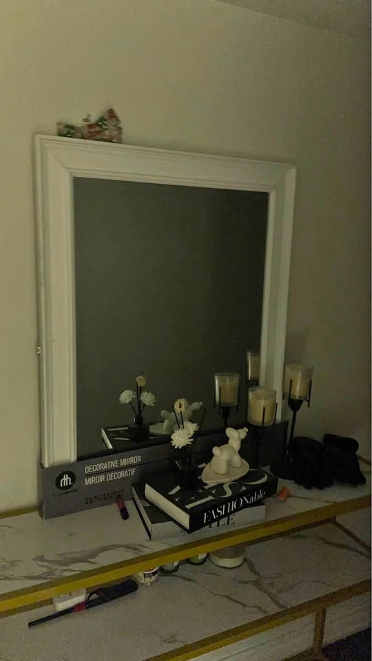 Hometrends Decorative Mirror
