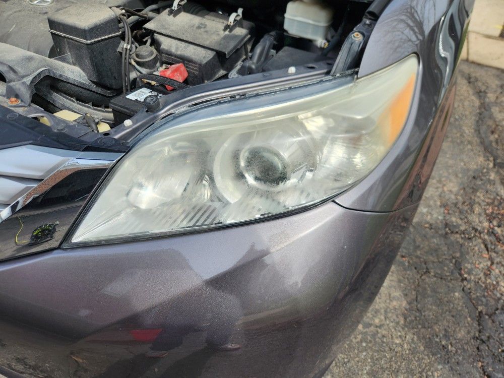 HEADLIGHT RESTORATION - photo 2