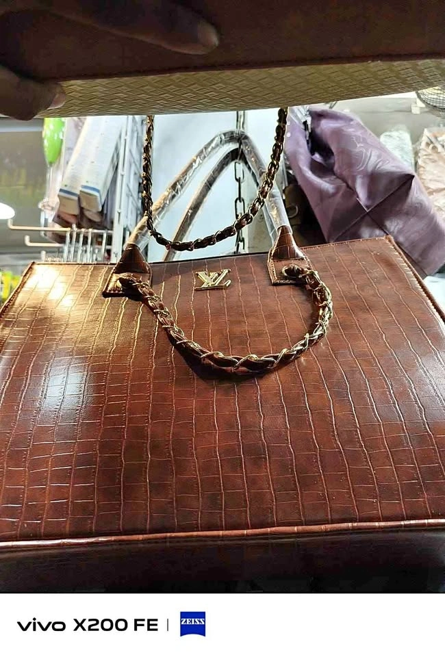 High quality imported large size handbags for women|Office bag|L