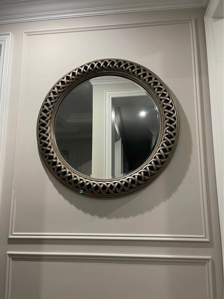 Ornate Round Wall Mirror - photo 2