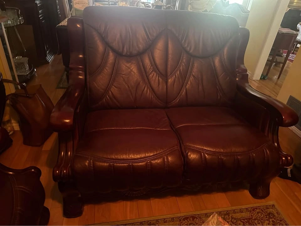 Burgundy Leather Sofa & Armchair Set - photo 2
