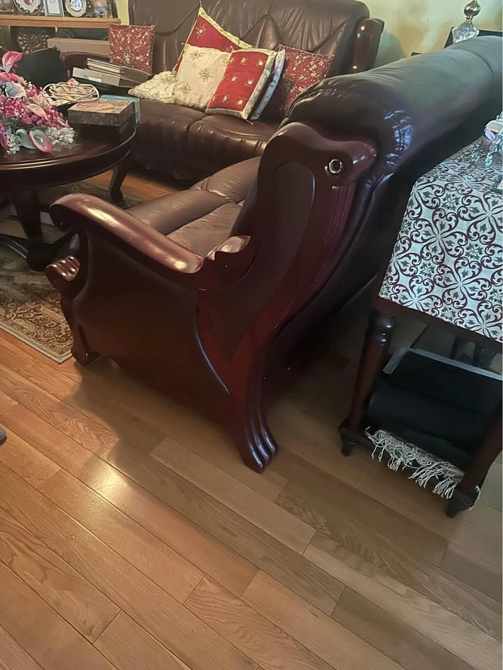 Burgundy Leather Sofa & Armchair Set - photo 3