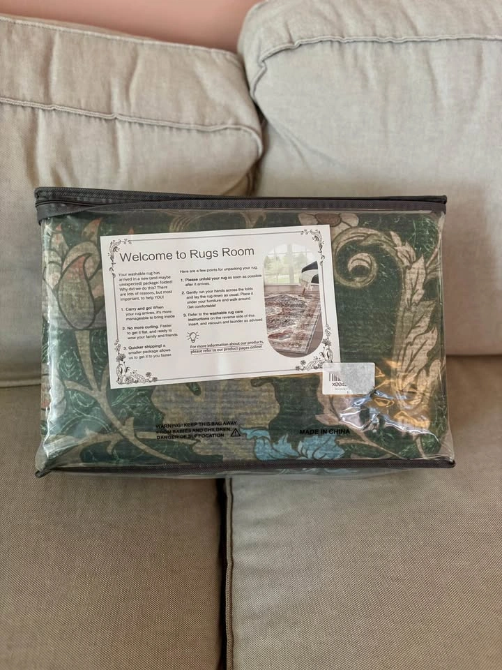 5 x 7 Washable Floral Area Rug - New in Package - photo 4