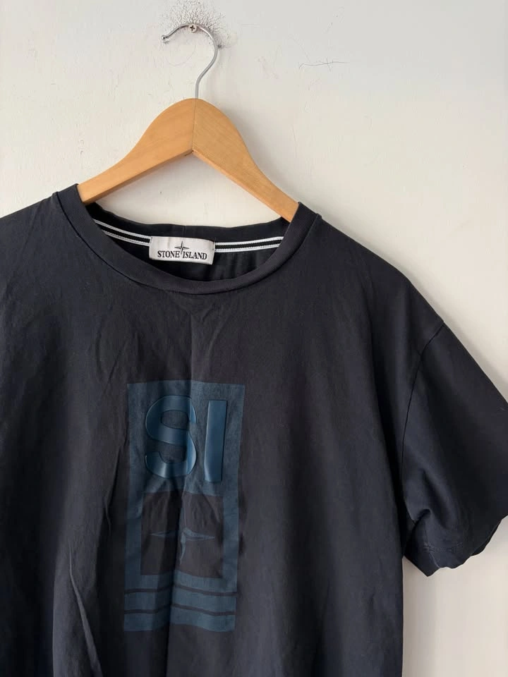 Stone Island Men's Abbreviation One Graphic T-Shirt Size L - photo 2
