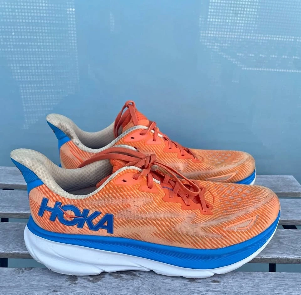 Hoka Clifton 9 Men’s Running Shoes - Orange/Impala, Size 10
