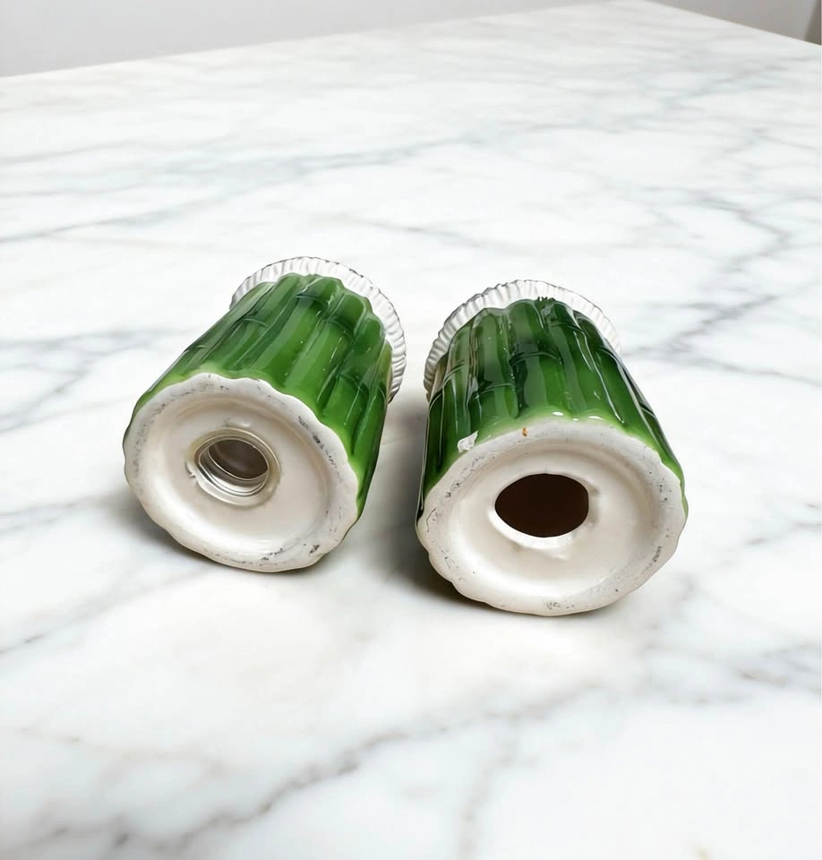 Vintage Cute Mushroom Salt and Pepper Shakers - photo 3