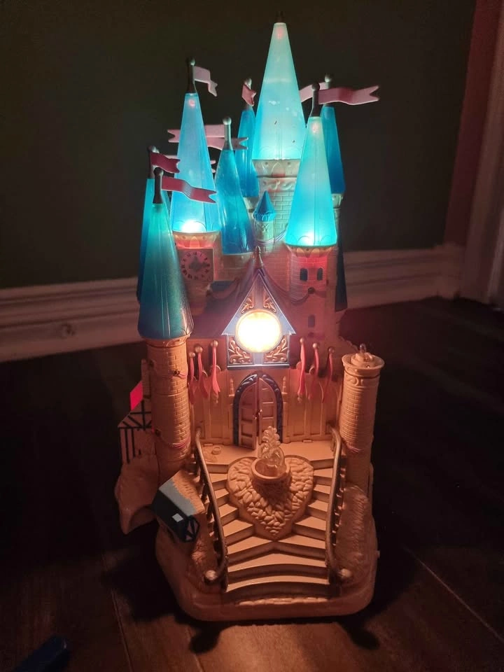 PollyPocket Trendmasters Cinderella Star Castle 1996 - photo 5