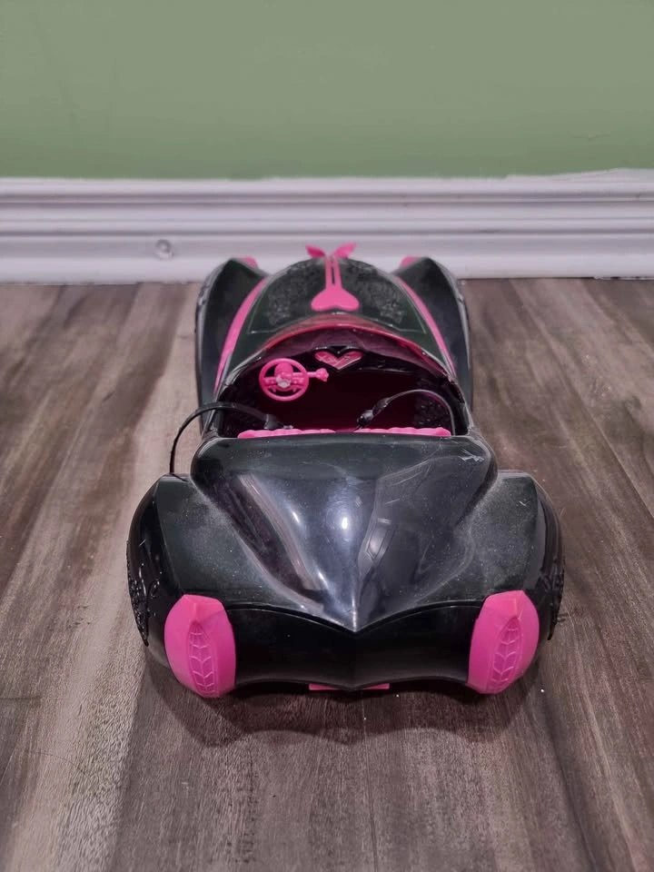 Monster High Draculaura Car - photo 3
