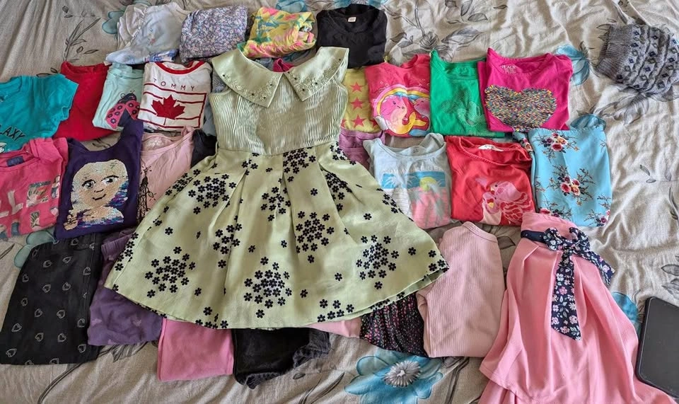 Girls huge clothing lot Size 5-6 years