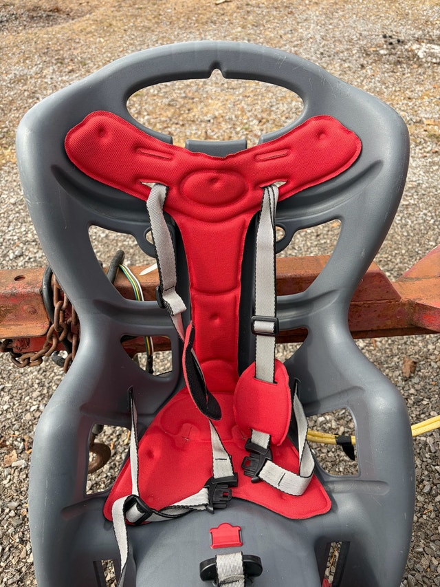 Rear child bicycle carrier - photo 5