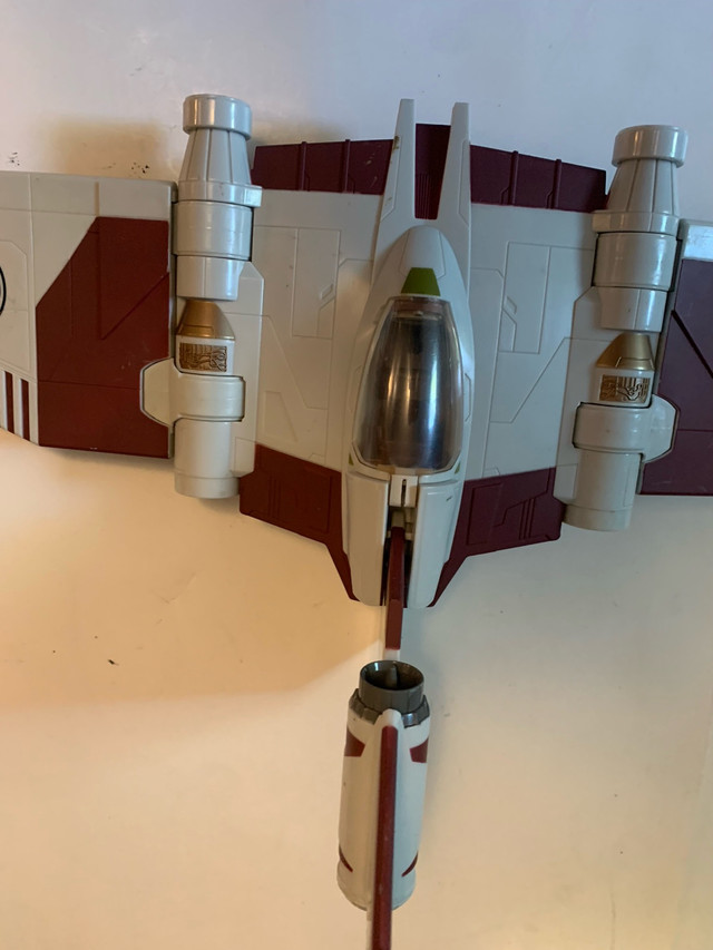 Star Wars V-19 TORRENT STARFIGHTER Hasbro - photo 2