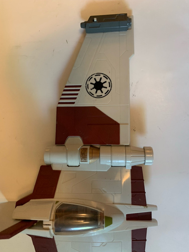 Star Wars V-19 TORRENT STARFIGHTER Hasbro - photo 4
