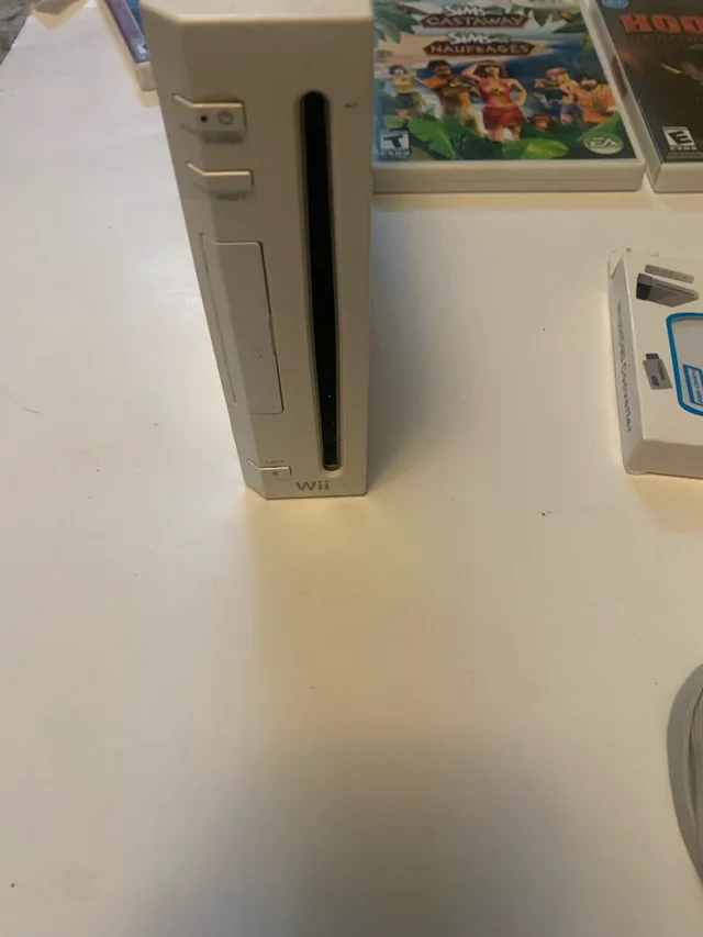 Wii with games /a hdmi adapter image indicator(2)