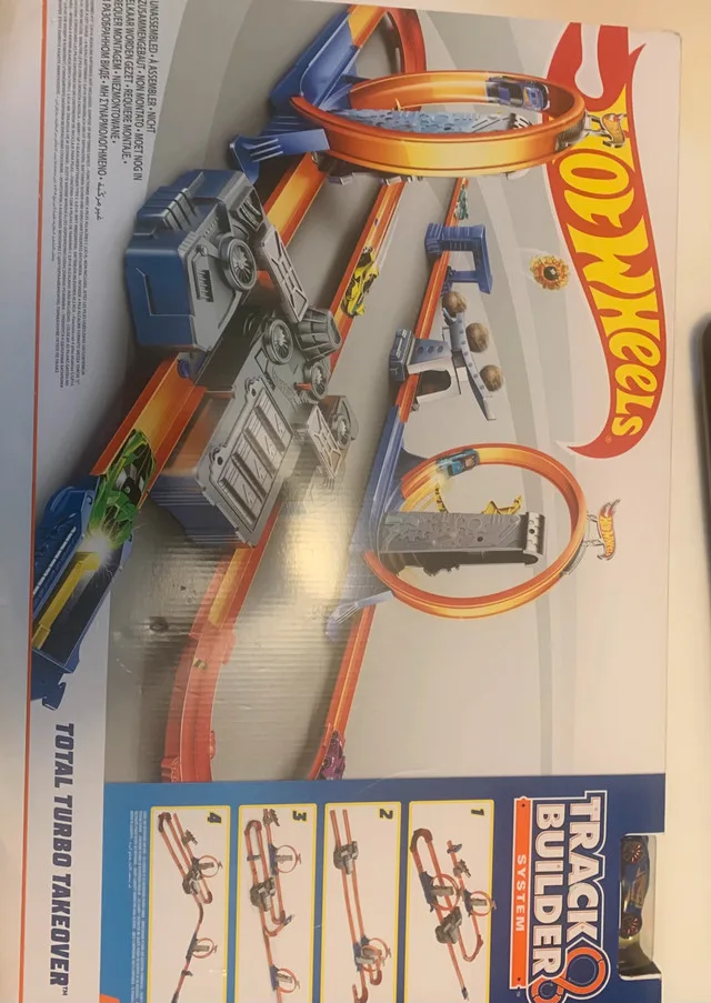 Hot Wheels Track thumbnail
