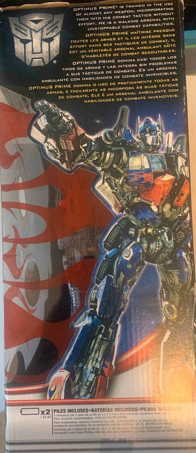 Transformers Dark of the Moon Ultimate Optimus Prime - photo 4