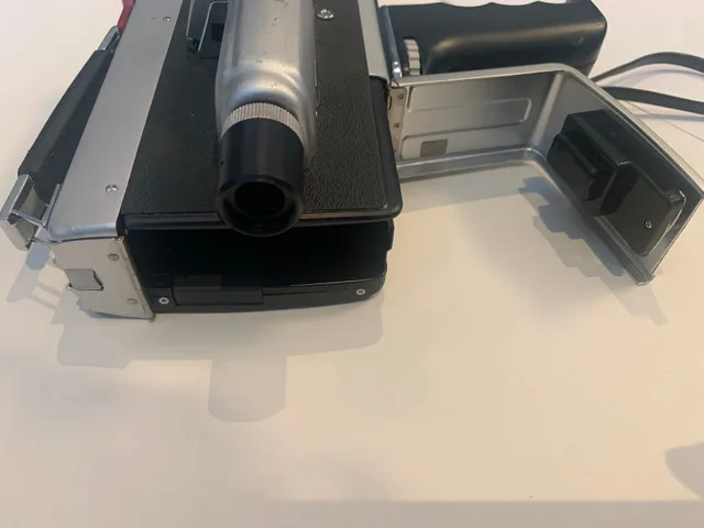 Elmo Super 106 8mm Camera image indicator(2)