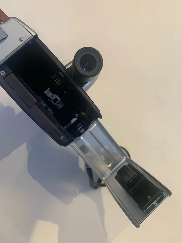 Elmo Super 106 8mm Camera image indicator(3)