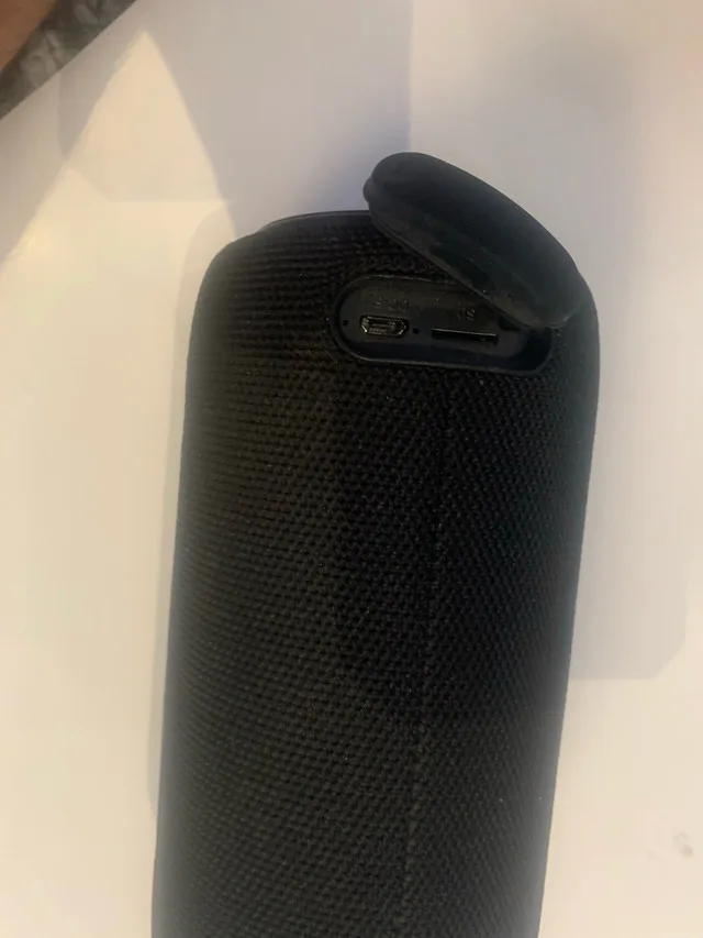 Monster Superstar S310 image indicator(4)