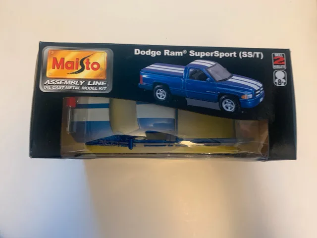 Maisto Dodge Ram Model Kit image indicator(2)