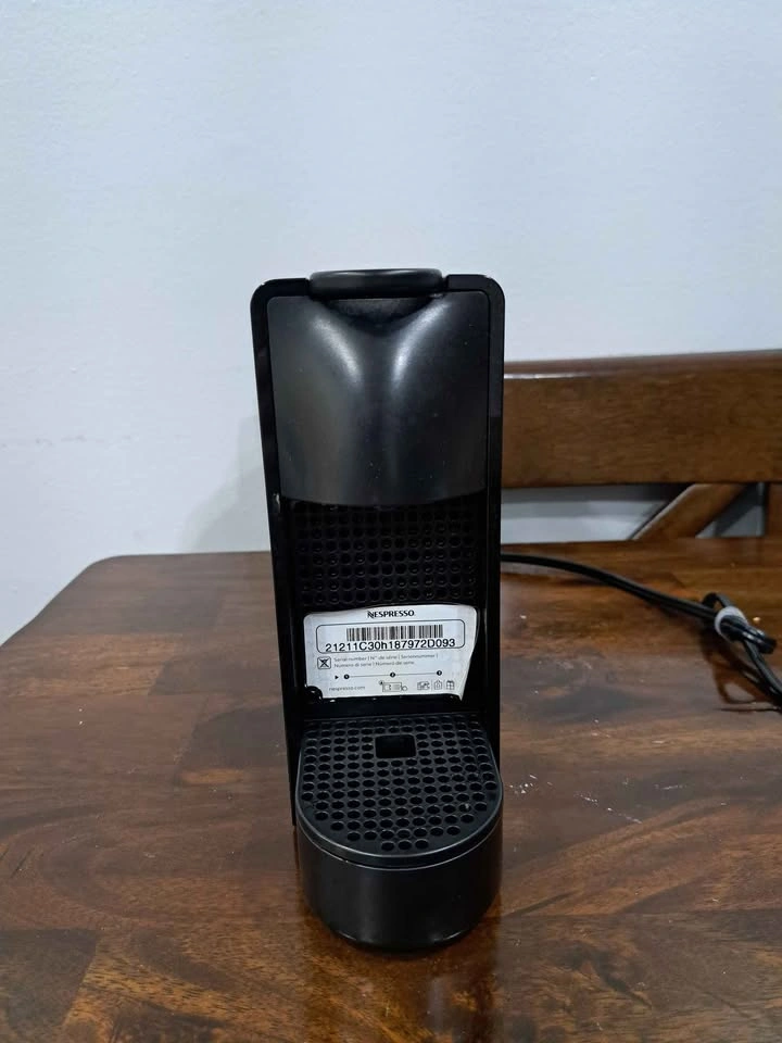 Nespresso Essenza Mini Coffee Machine