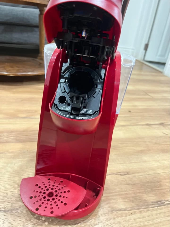 Keurig Coffee Machine - photo 4