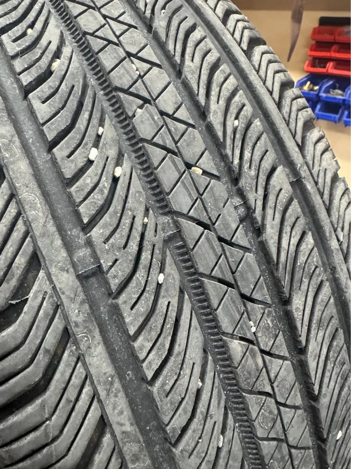 Continental ProContact TX 235/50/R19 Tires - photo 2