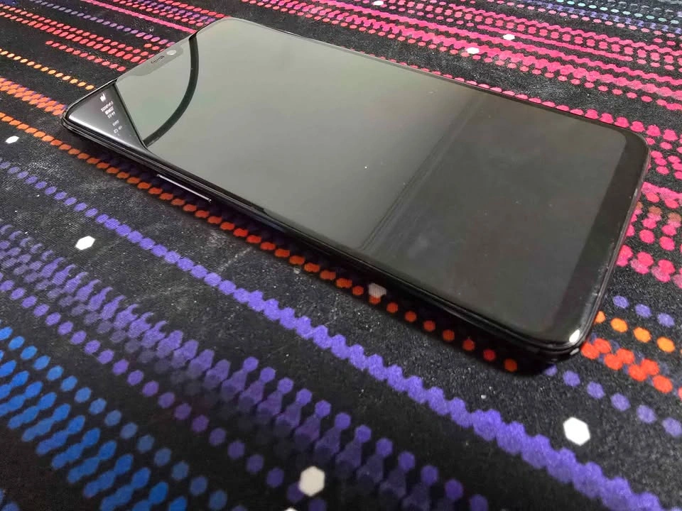 OnePlus 6 - photo 2