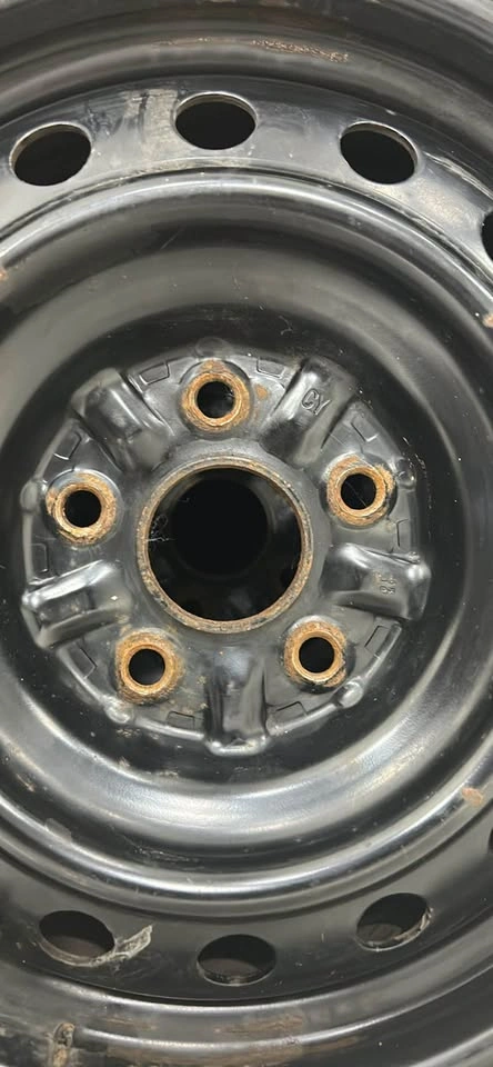 R16 rims for 2023 Toyota Camry - photo 4