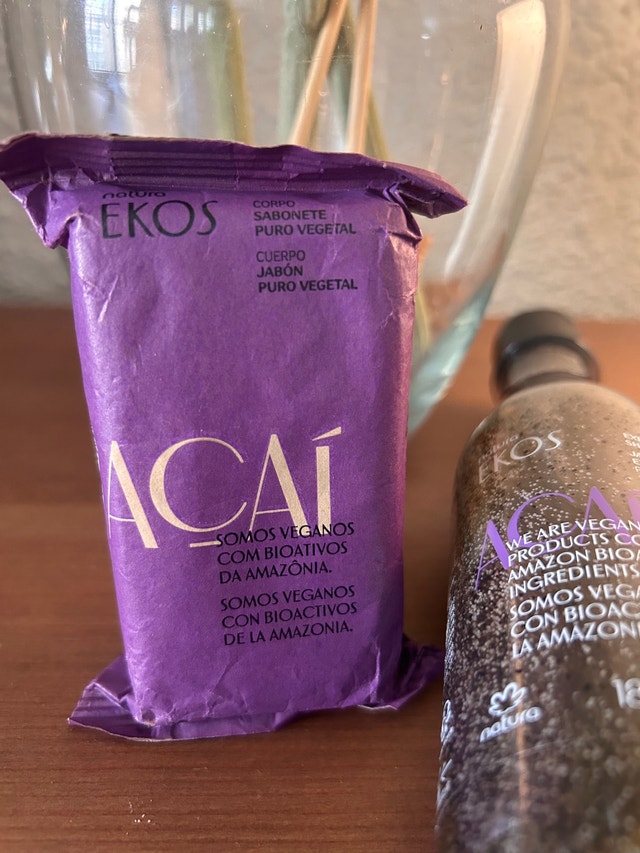 Natura Ekos Açaí Exfoliating Shower Gel & Bar Soap Set - photo 2