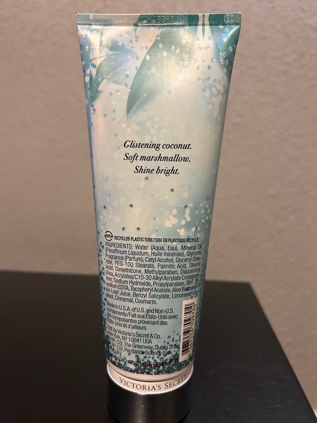 NEW Sealed Victoria's Secret Sparkling Lotion 236ml - photo 2