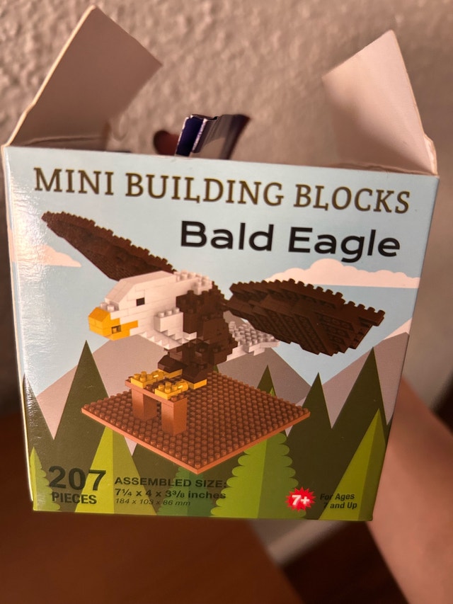 Mini Building Blocks: Bald Eagle Set (207 Pieces) - photo 4