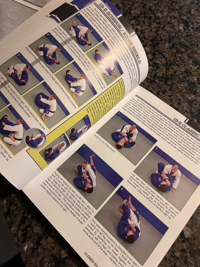 BOOK Jiu-Jitsu University by Saulo Ribeiro - photo 2