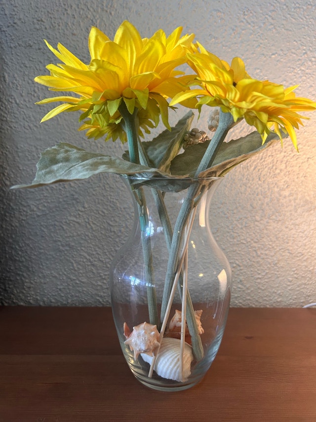 Artificial Sunflower Arrangement with Glass Vase - photo 2