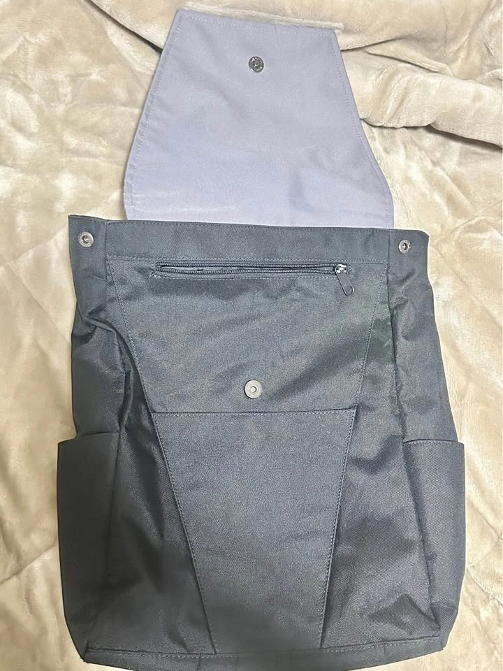 MAH backpack black gray 17L - photo 3
