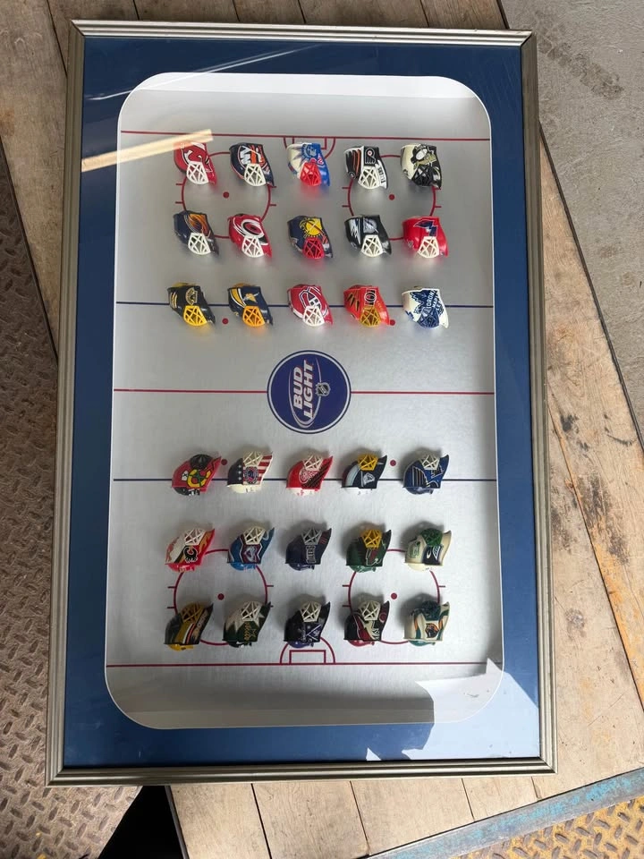 NHL Goalie Mask Collection Display Frame – All Teams Mini Masks - photo 2