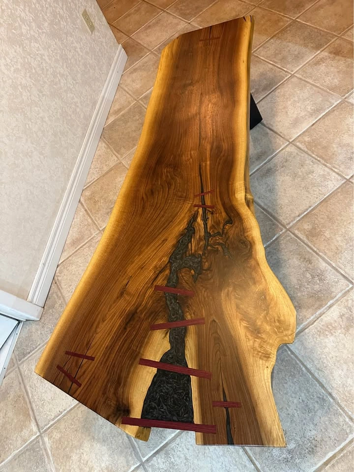 Live Edge Epoxy River Wood Table / Bench - Handmade - photo 2