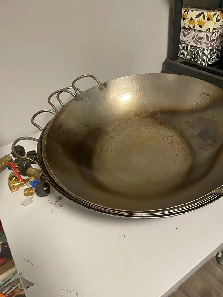 Town 34722 22" Hand Hammered Cantonese Wok X 6 thumbnail