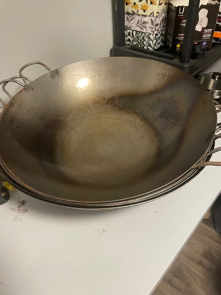 Town 34722 22" Hand Hammered Cantonese Wok X 6 - photo 3