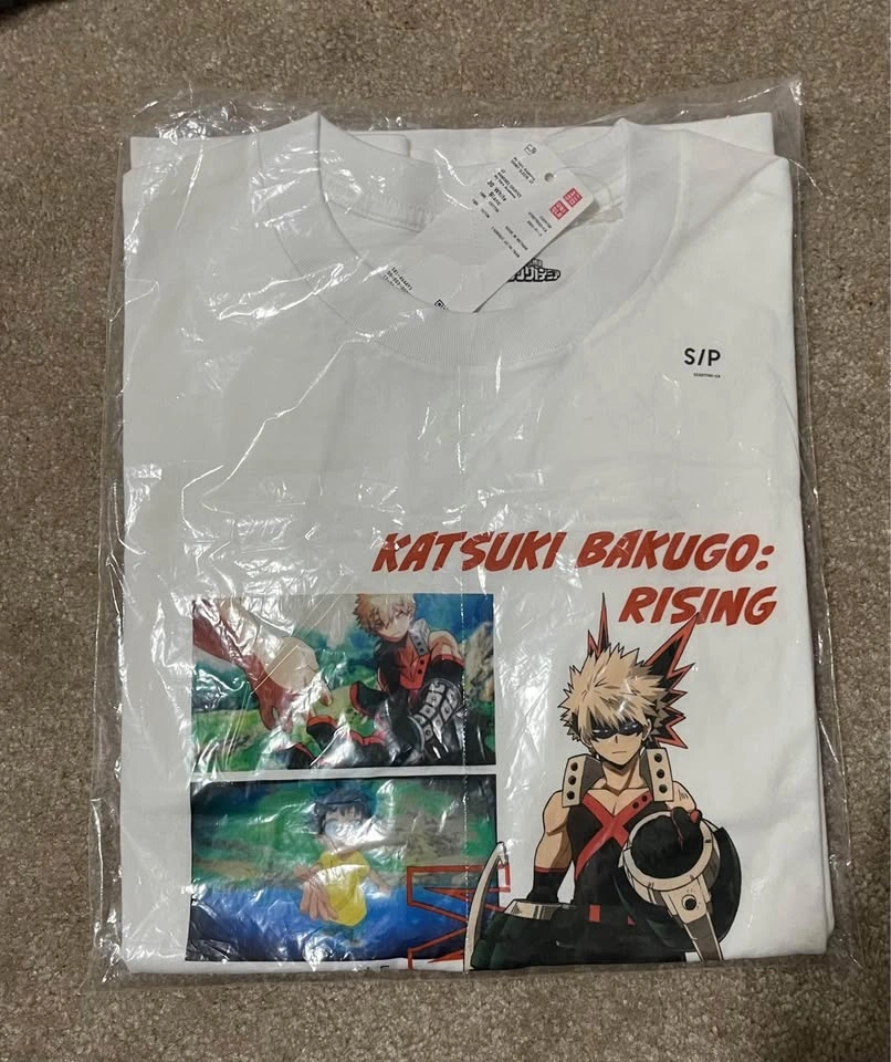 KAWS x Uniqlo Tee - photo 2