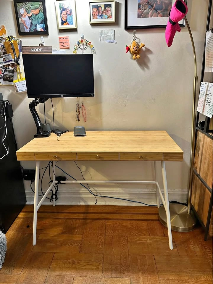 IKEA LILLÅSEN Desk