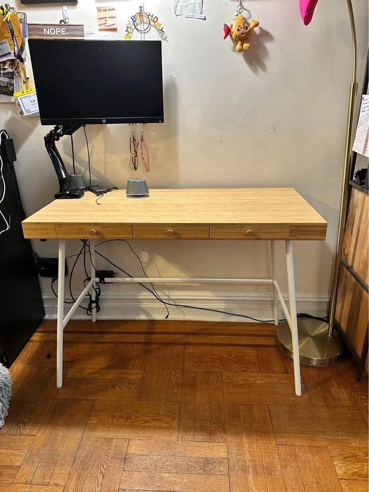 IKEA LILLÅSEN Desk - photo 2
