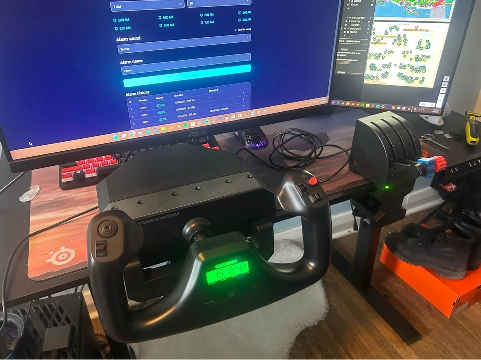 Logitech Yoke + Throttle - photo 2