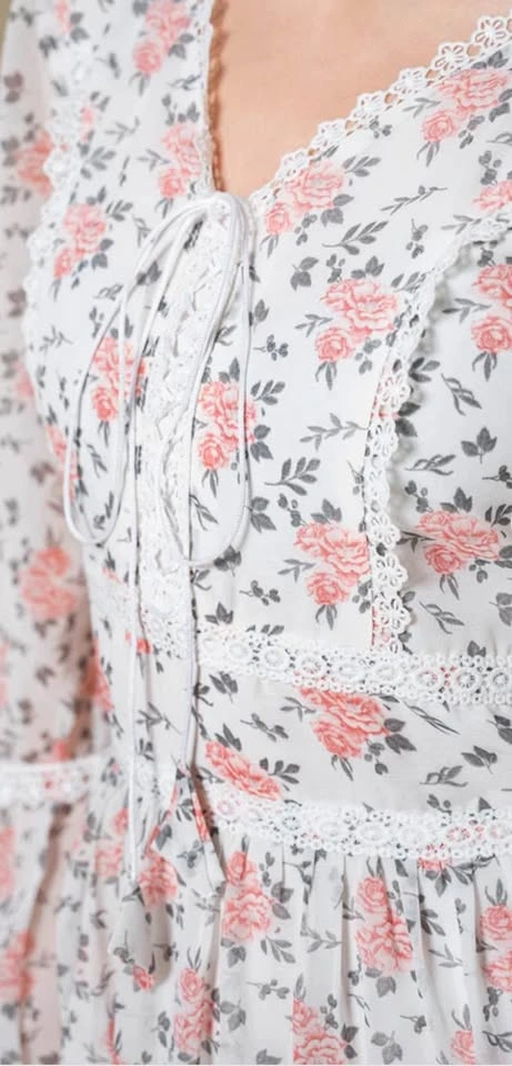White and Pink Long Modest Lace Dress - Small Size - photo 4