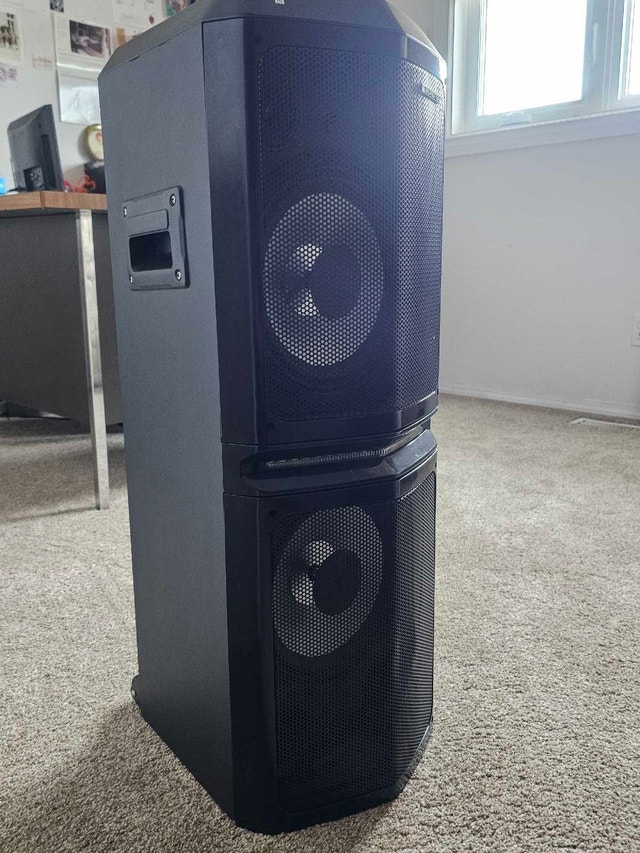Tower Bluetooth Speaker - Moving Sale!