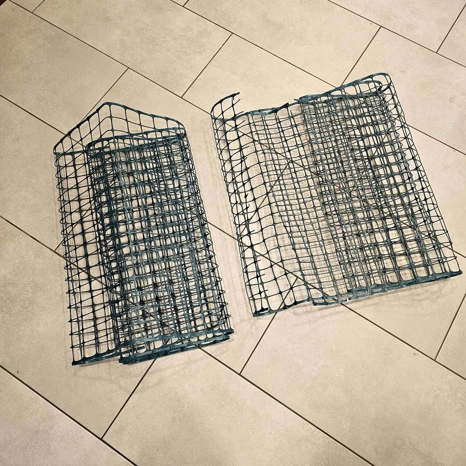Plastic Garden Fencing - Approx 6' Each