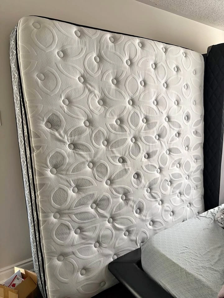 King Mattress and Box Spring