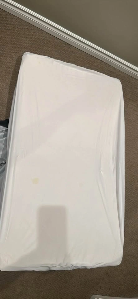 Baby Bjorn Portable Folding Bed or Cot - photo 3